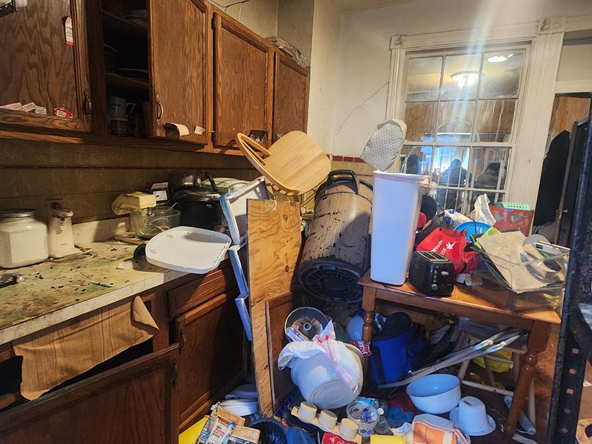 Kitchen before renovation